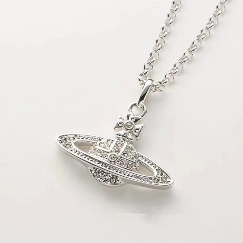 txt yeonjun Classic Vivienne Westwood Style inspired Saturn Pendant Chain Necklace