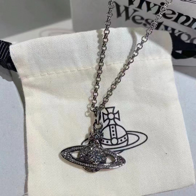 txt yeonjun Classic Vivienne Westwood Style inspired Saturn Pendant Chain Necklace