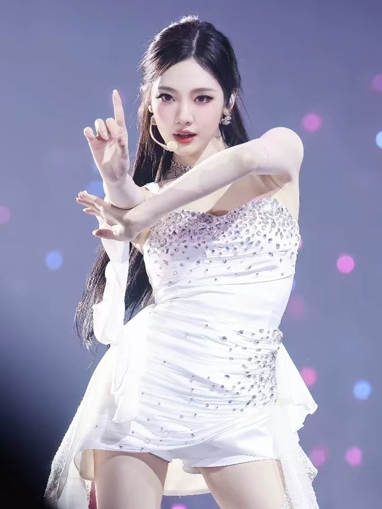 aespa NingNing same white bustier dress heavy nail drill