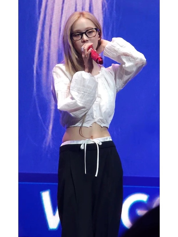 White Lace Blouse and Pants Set- Winter Aespa