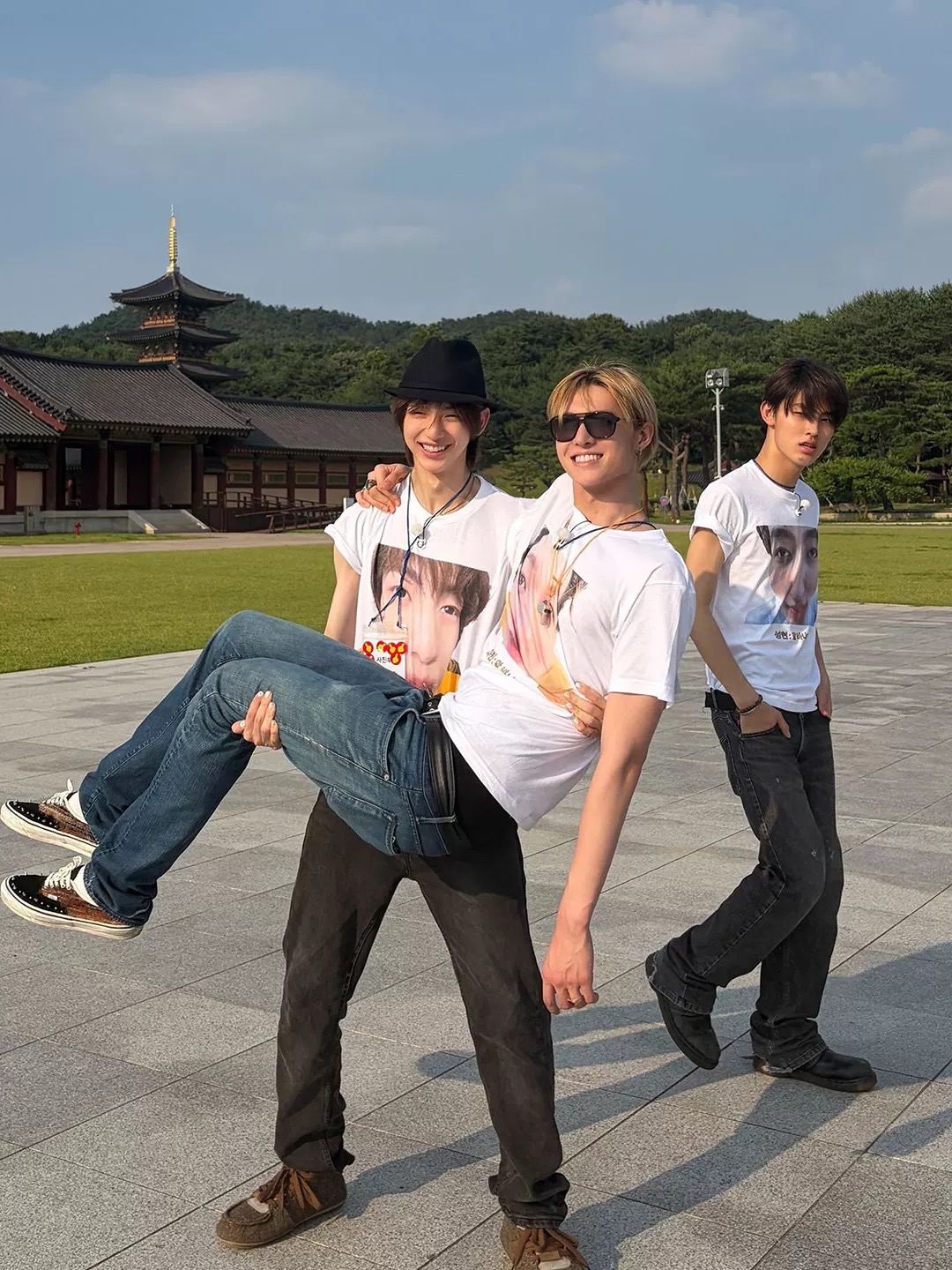 CORTIS 1st Anniversary Reality Show T-Shirt - Funny Member Face Cotton Tee
