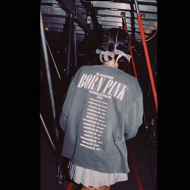 Born Pink World Tour Crewneck Hoodie-Blackpink