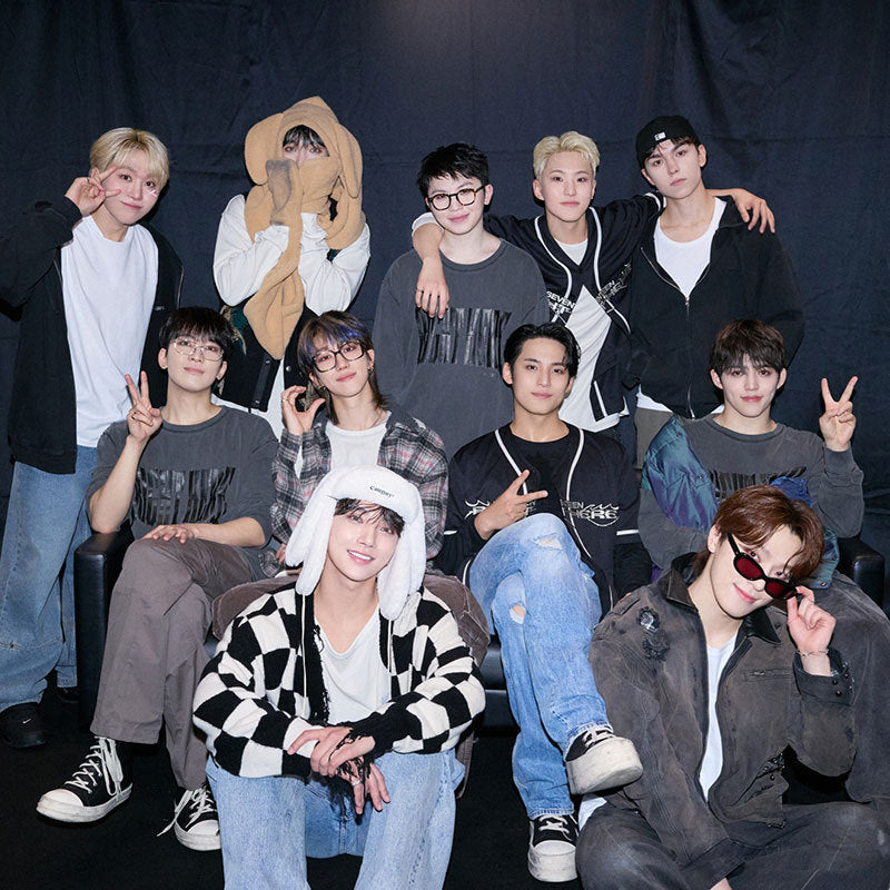 SEVENTEEN RIGHT HERE Concert T-shirt-SEVENTEEN