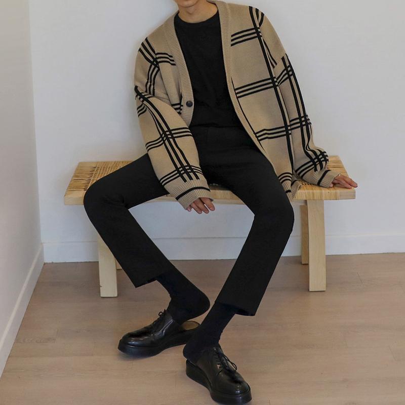 Khaki Plaid Knitted Cardigan -Mingyu – Seventeen