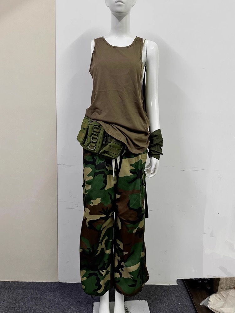 Aespa Giselle-Whiplash camouflage workwear tanks pant set