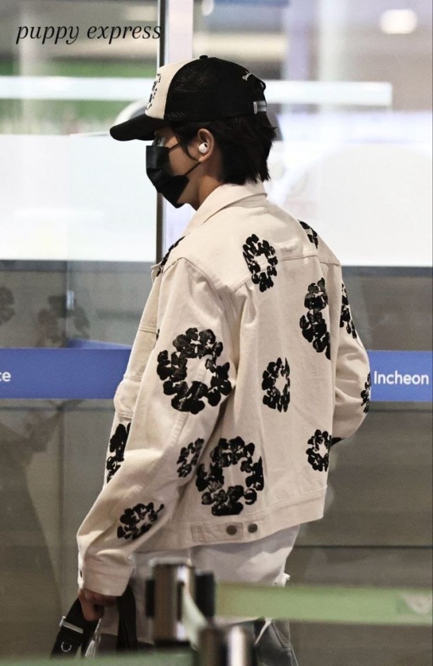 Enhypen Jake inspired Cotton Wreath  demin print jacket