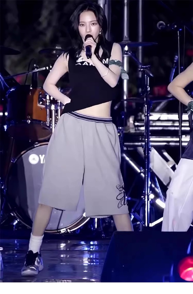 Aespa Karina Inspired Retro Sports Shorts Set