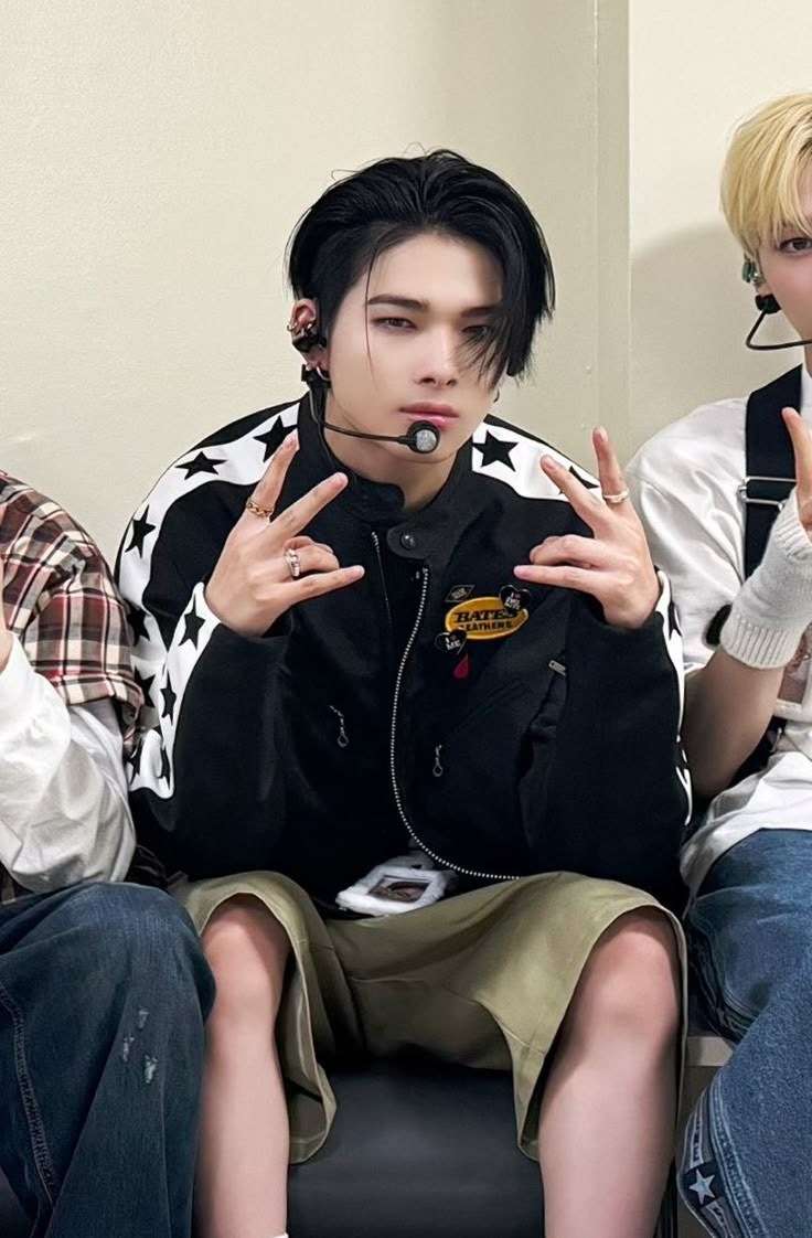 Enhypen NI-KI inspired Toronto Raptors Embroidered Varsity PU Leather Sleeve Jacket-NIKI