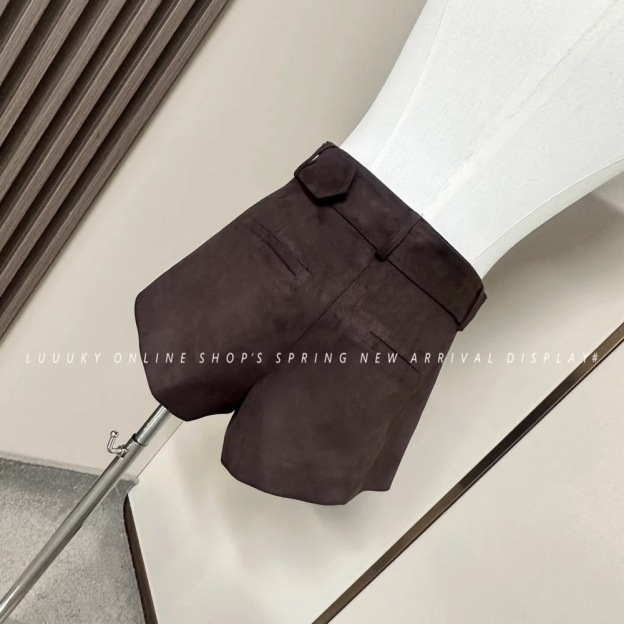 Blackpink Jennie Inspired Brown Beige Halter Neck Cami & Shorts Set