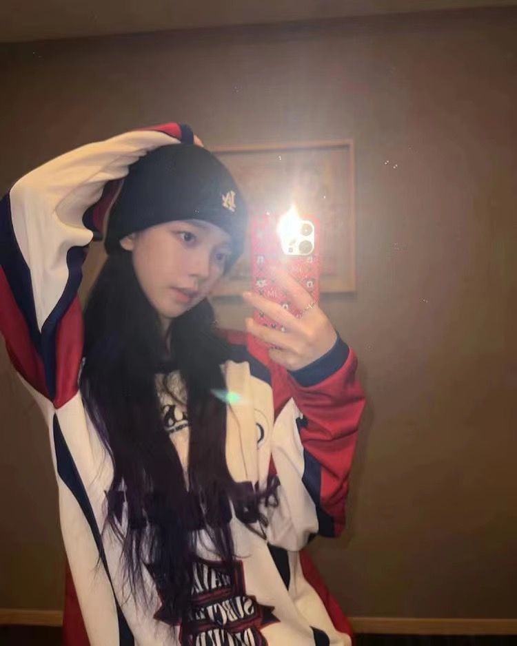 aespa Karina Inspired Retro Jersey Style Long Sleeve Tee 