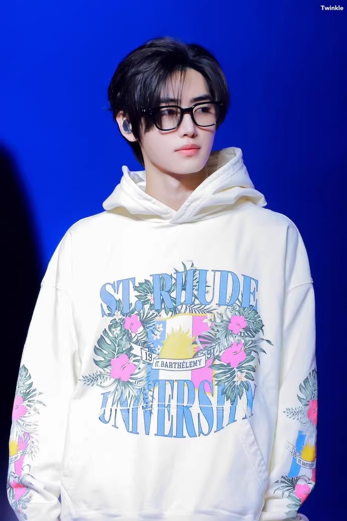 ENHYPEN Sunghoon inspired  Vintage Floral Hoodie