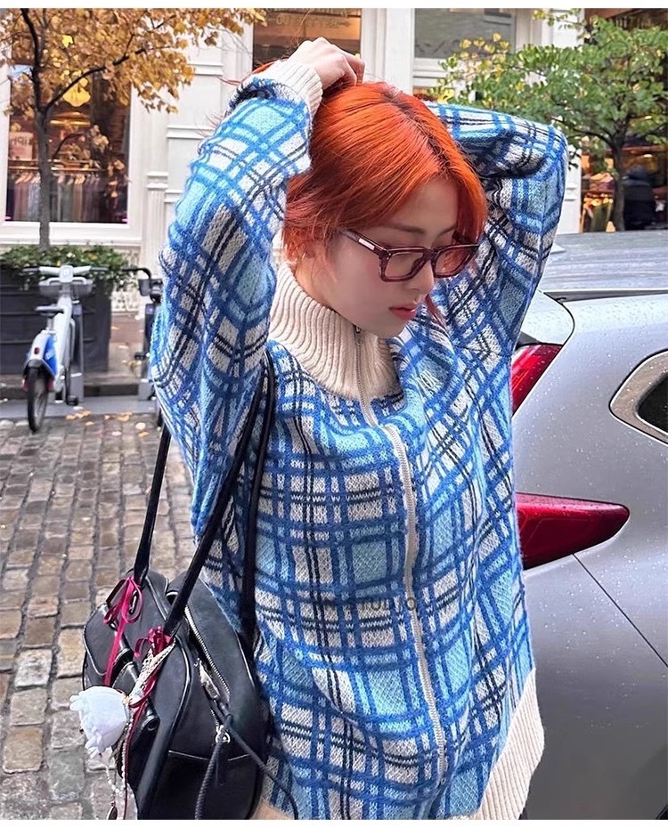 LE SSERAFIM Huh Yunjin Inspired Vintage Bowling Bag