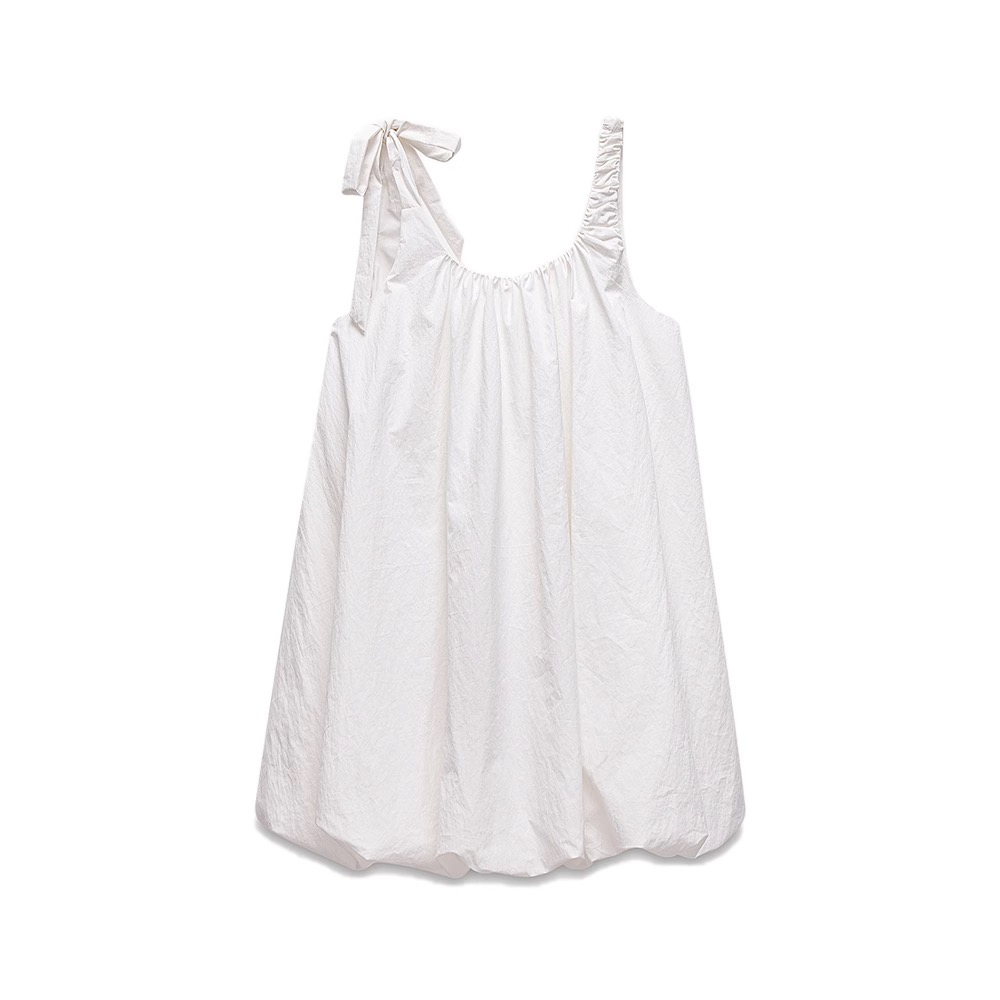 ILLIT Lee Wonhee-White Puff Dress