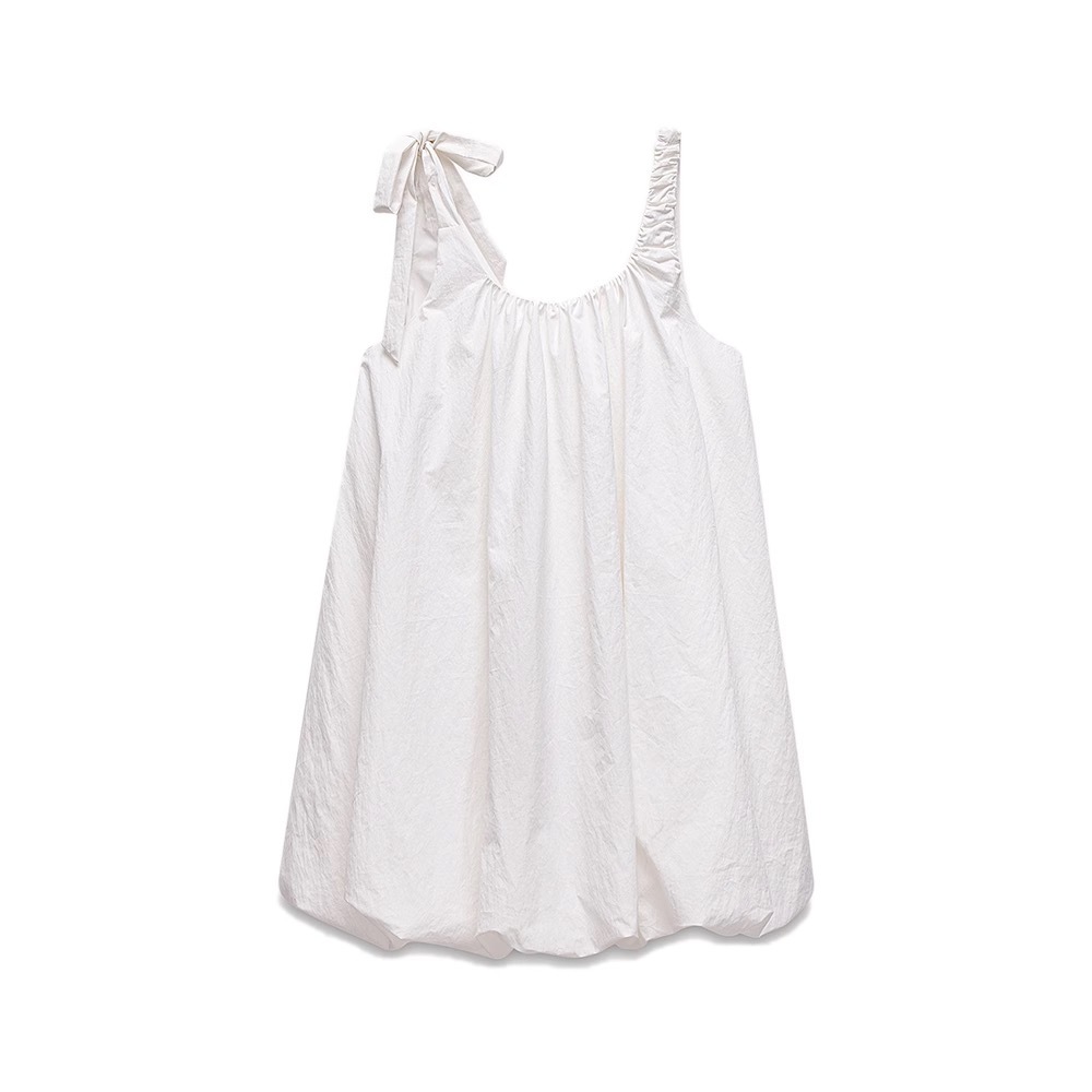 ILLIT Lee Wonhee-White Puff Dress
