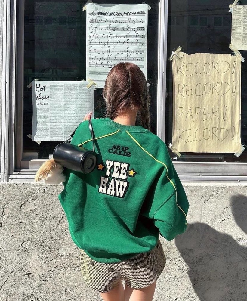 BLACKPINK Jennie & Aespa KARINA Inspired Letter Embroidery Oversized Sweatshirt 