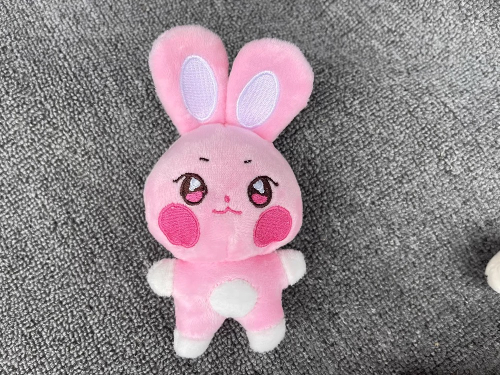 ATEEZ same flash keychain doll charm