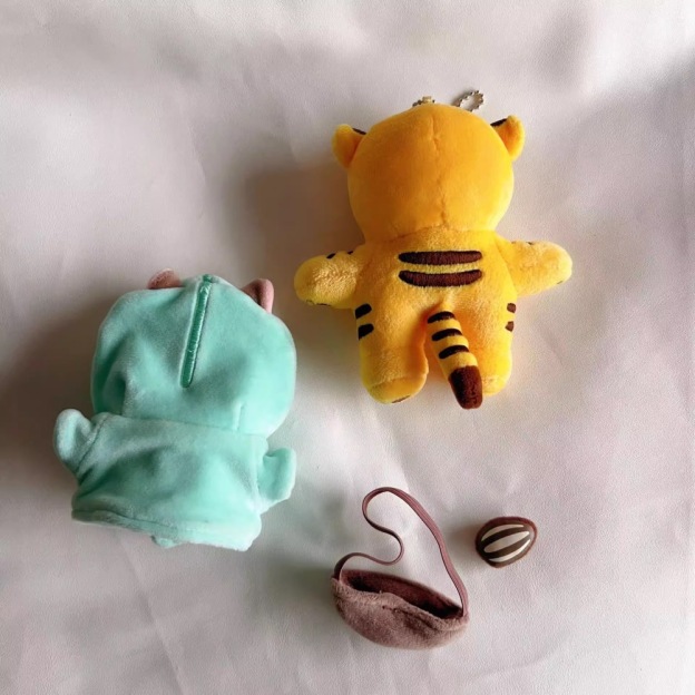 SEVENTEEN Hoshi I inspired Tiger Keychain include cloth