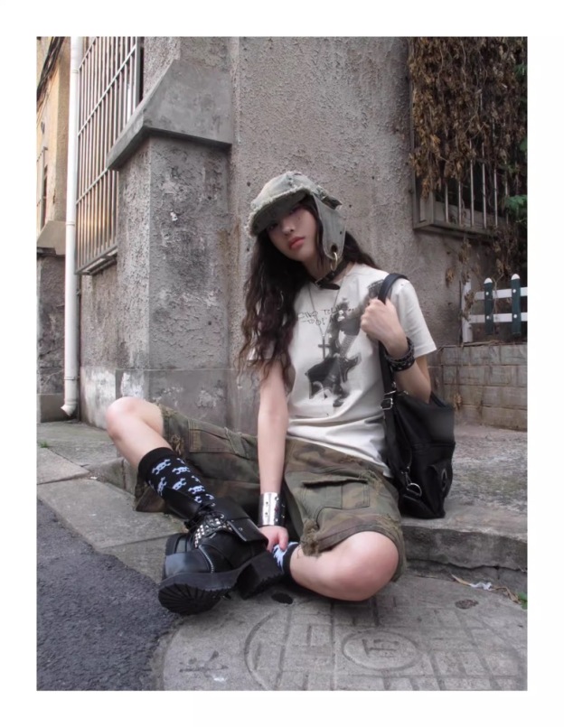 Y2K-Guitar Stamps tee