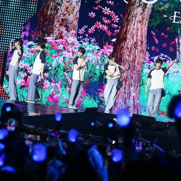 TXT 2025 World Tour ACT PROMISE EP2 inspired  T-Shirt