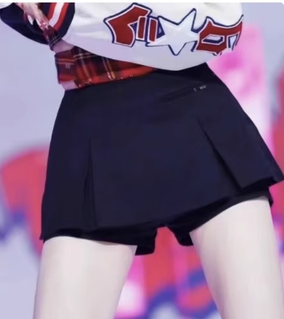 IVE Kitsch Short Baseball Jacket-wonyoung IVE