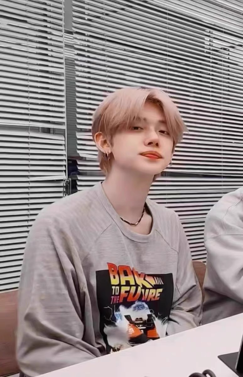 TXT Yeonjun inspired Stripe Raglan Long Sleeve Tee