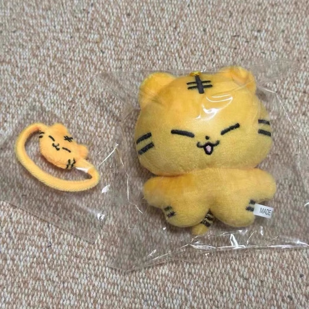 SEVENTEEN Wonwoo & Hoshi official inspired doll Keychain