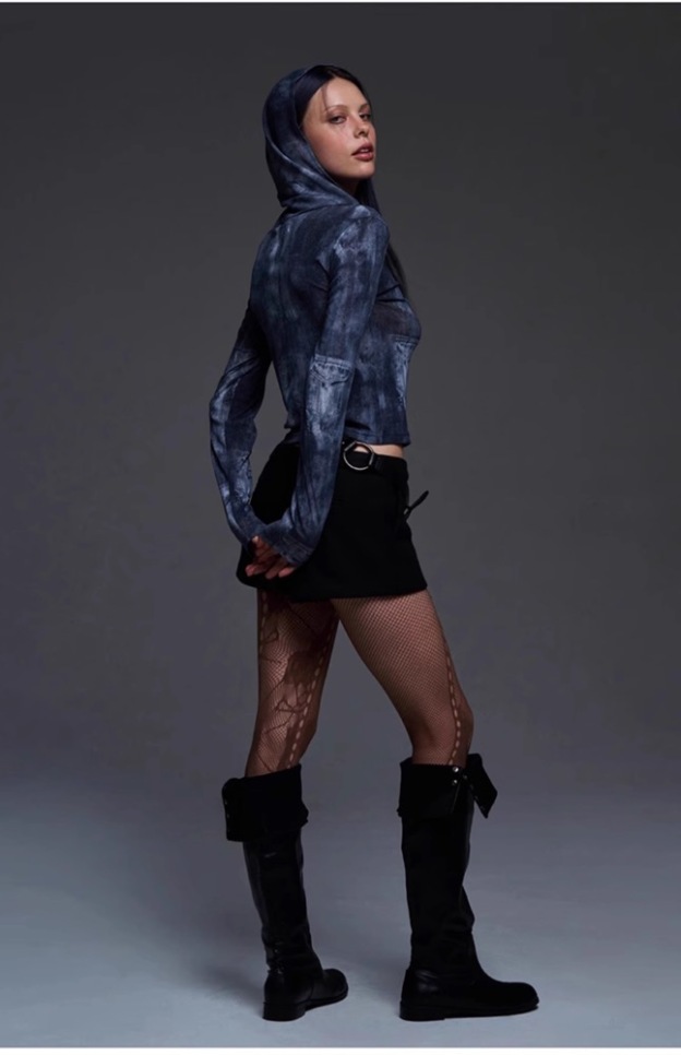 Aespa Winter Sun Protection Denim-Print Long Sleeve Tee shirt