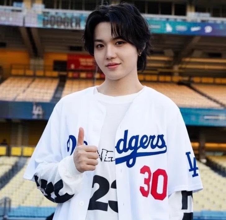 TREASURE-Inspired Custom Dodgers Baseball Jersey