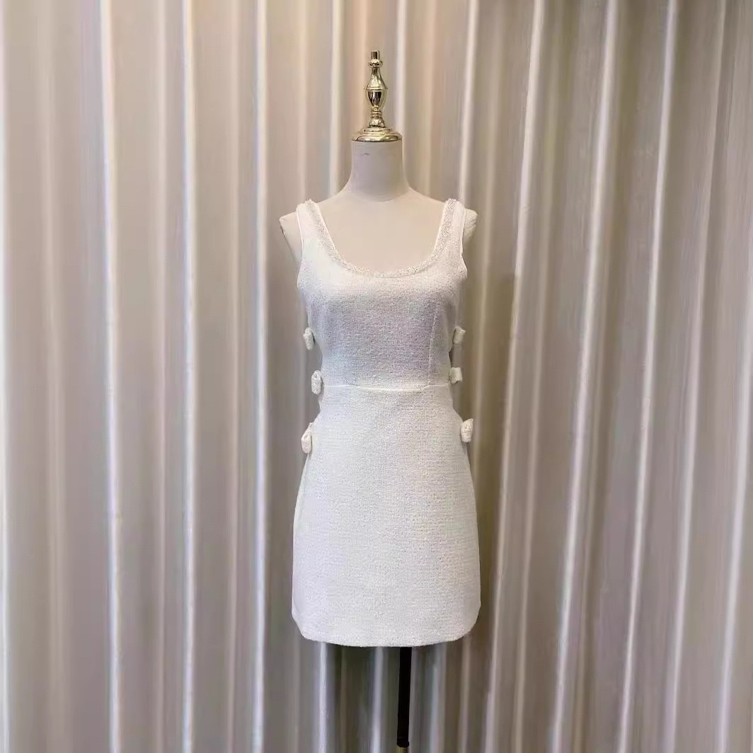 Babymonster Ahyeon -Sequin Trim Sleeveless Dress 