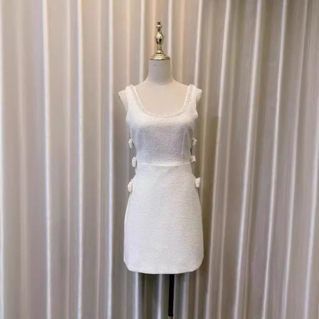 Babymonster Ahyeon -Sequin Trim Sleeveless Dress 