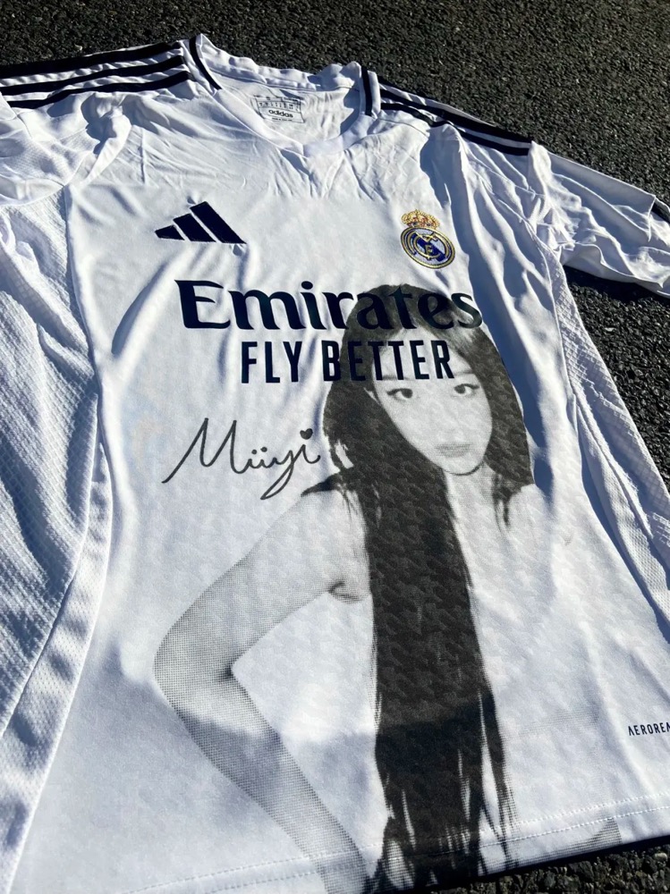 NewJeans Minji Hanni-Inspired Custom Remake Football Jersey