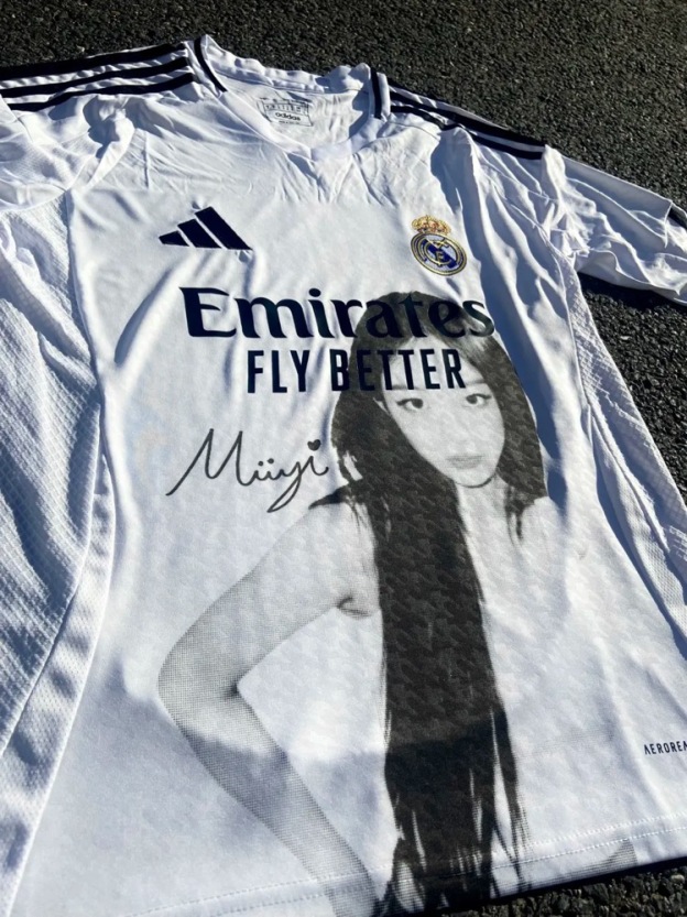 NewJeans Minji Hanni-Inspired Custom Remake Football Jersey