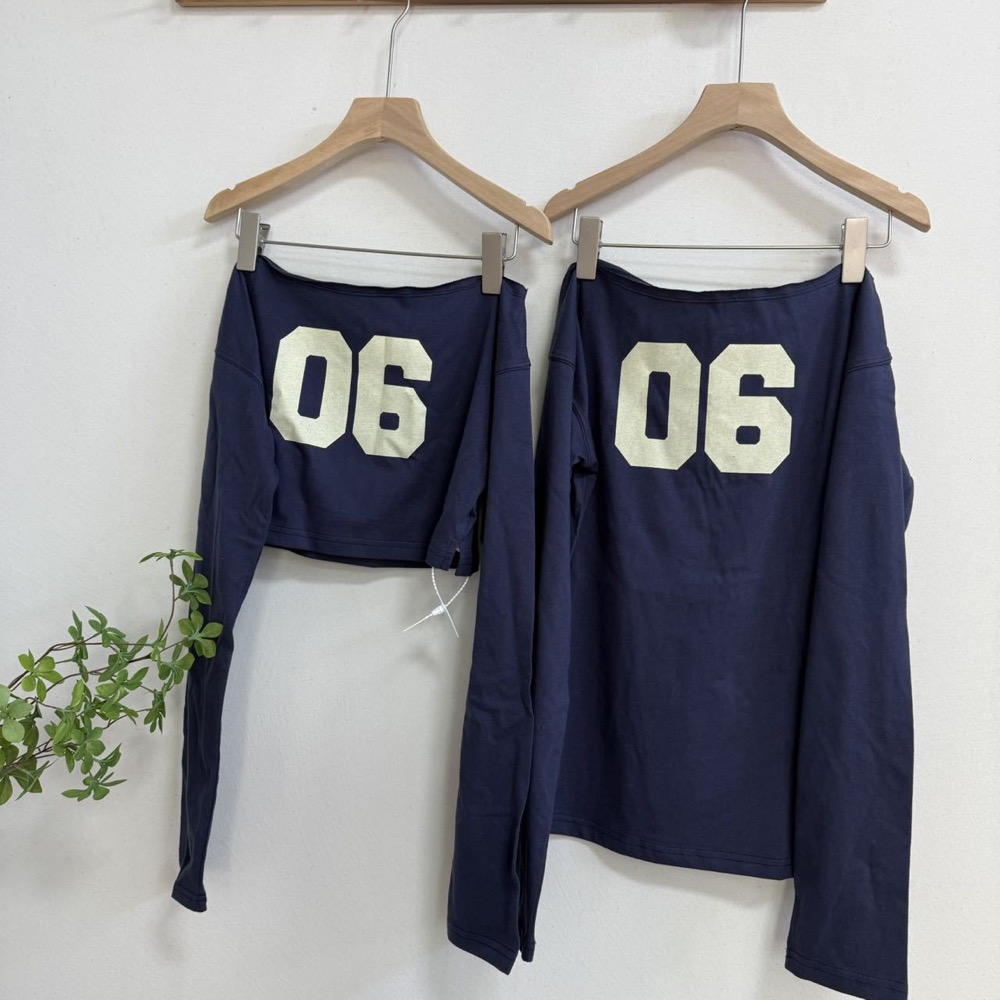 Navy slouchy shoulder long-sleeved-winter aespa