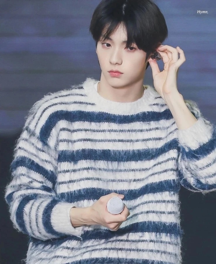  TXT Soobin inspired Blue Stripes Knit Sweater