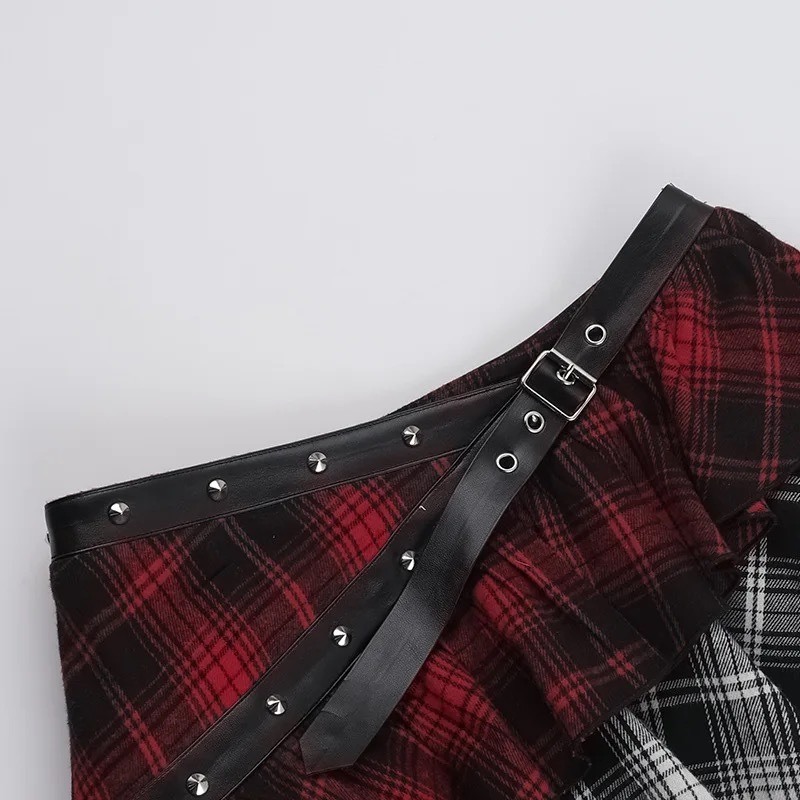Red Black Irregular Plaid Half Skirt-Straykids concert outfitidea for STAY