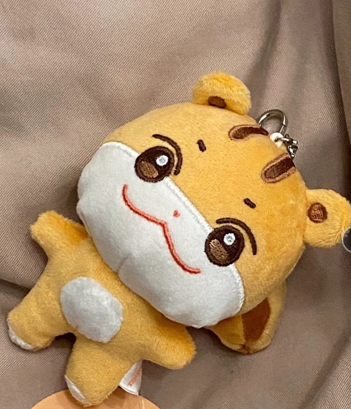 ATEEZ same flash keychain doll charm