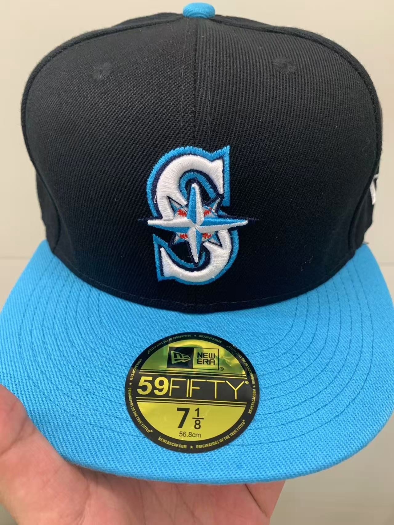kpop Red Blue Embroidered Baseball  Custom Cap Hat 
