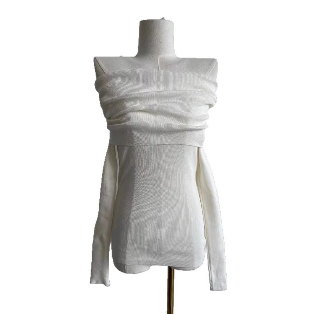 Babymonster Ahyeon Off-Shoulder Knit Sweater 