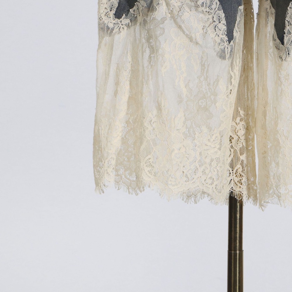  Le Sserafim Kazuha Lace Elegant Top Denim Shorts inspired Set