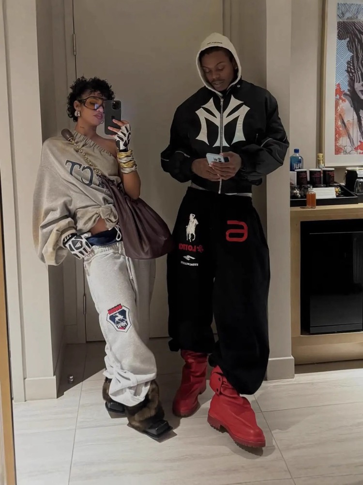 Enhypen NI-KI inspired Angel War Horse Embroidered Baggy Sweatpants Mowalola LEARL Pants
