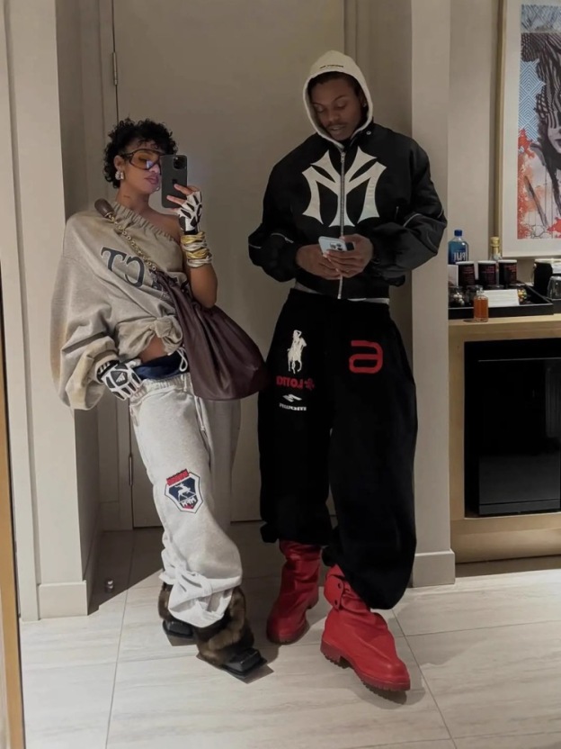 Enhypen NI-KI inspired Angel War Horse Embroidered Baggy Sweatpants Mowalola LEARL Pants