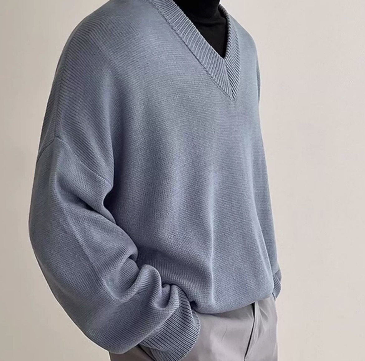 ENHYPEN Sunghoon Blue Solid Color Inspired Oversized V-Neck Knit Sweater 