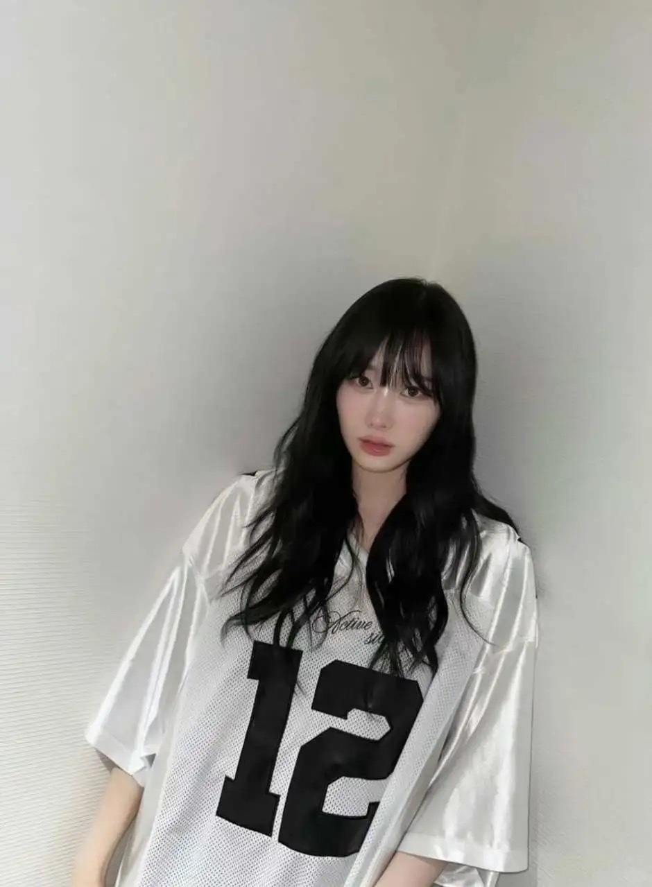 Aespa Giselle-Inspired 2000archives Sports Jersey Tee