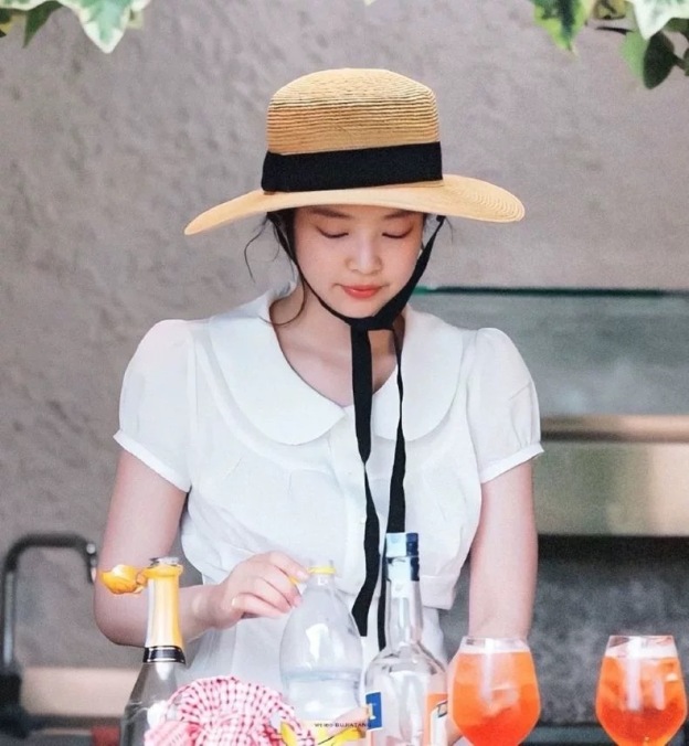 Blackpink Jennie Sweet French Bow Tie Shirt