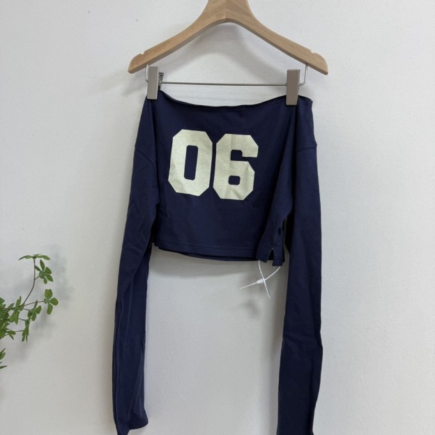 Navy slouchy shoulder long-sleeved-winter aespa