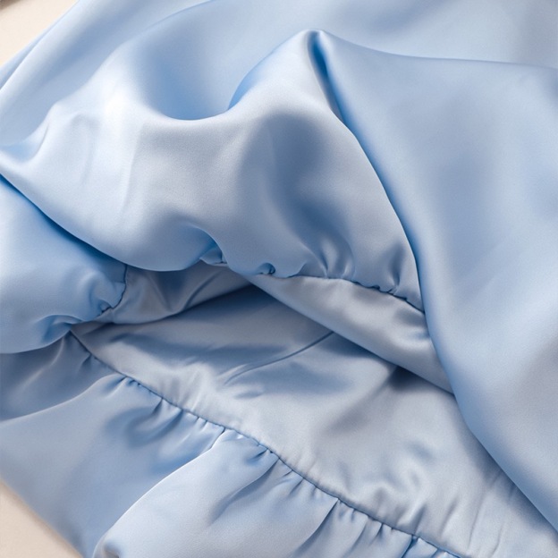 ILLIT Moka- Flutter Princess Puff  Sleeve Dress 