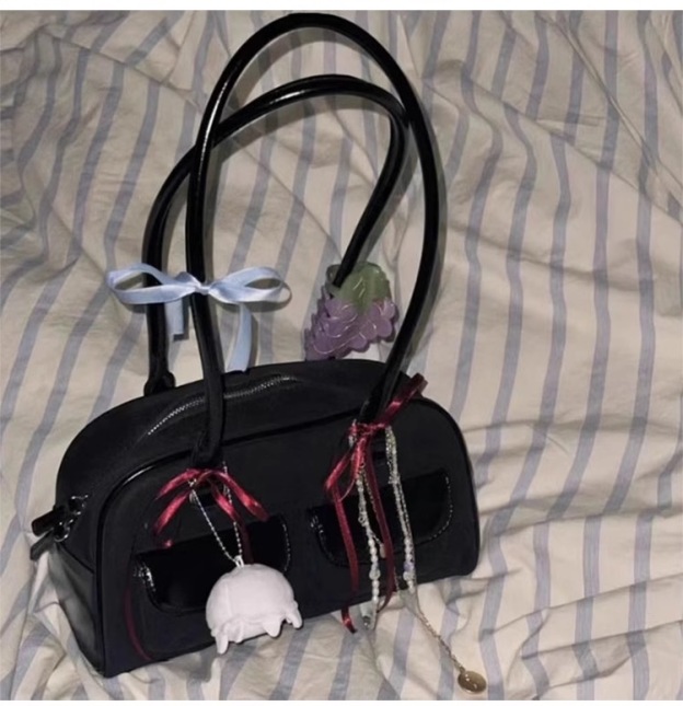 LE SSERAFIM Huh Yunjin Inspired Vintage Bowling Bag