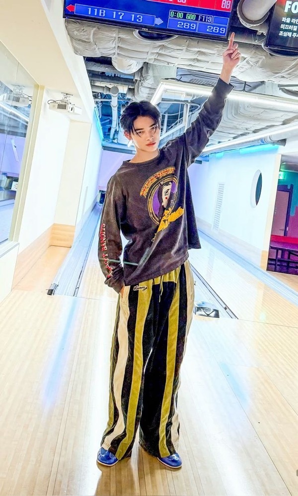 Enhypen NI-KI inspired SAINT MICHAEL ICON style print hoodie sweatshirt