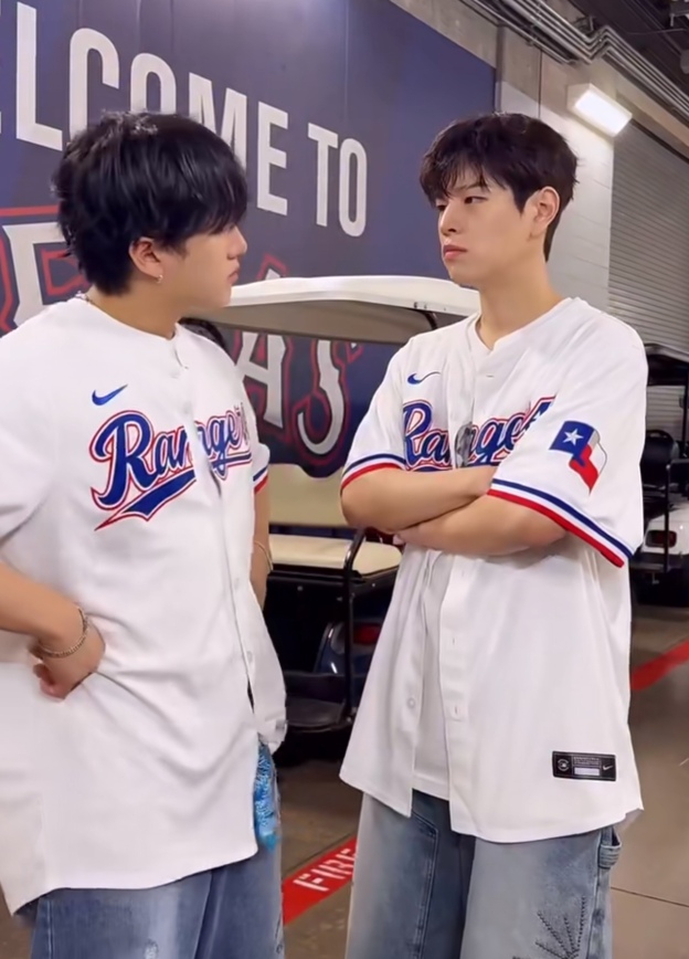 stray kids dominate custom rangers  jersey-straykids