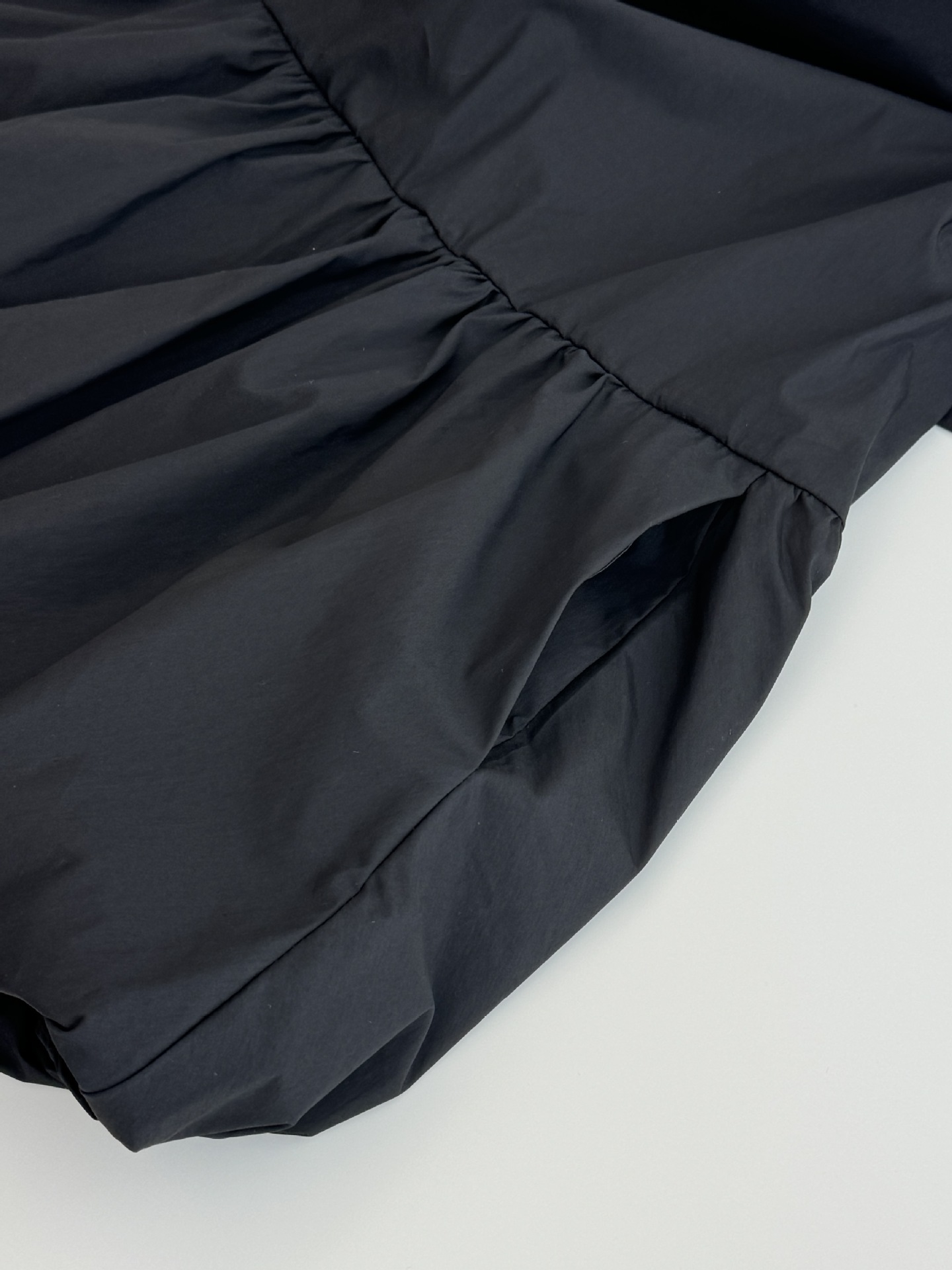 Puffy Pod Black Dress-Blackpink Jennie